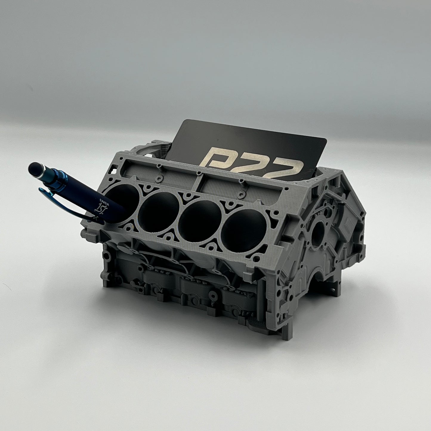 V8 Motorblok pennenbak met visitekaarthouder